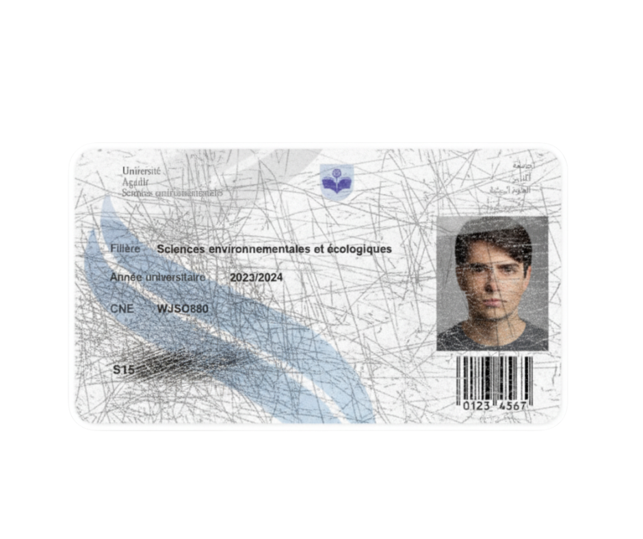 Carte d'étudiant révélée